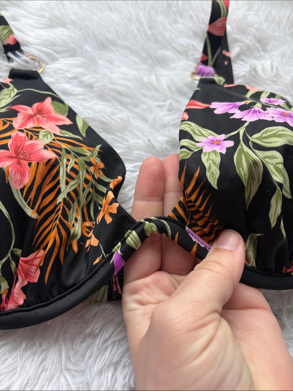NWT Shade & Shore Black Floral Underwire Bikini Swim Top Size 38D - Picture 4 of 15